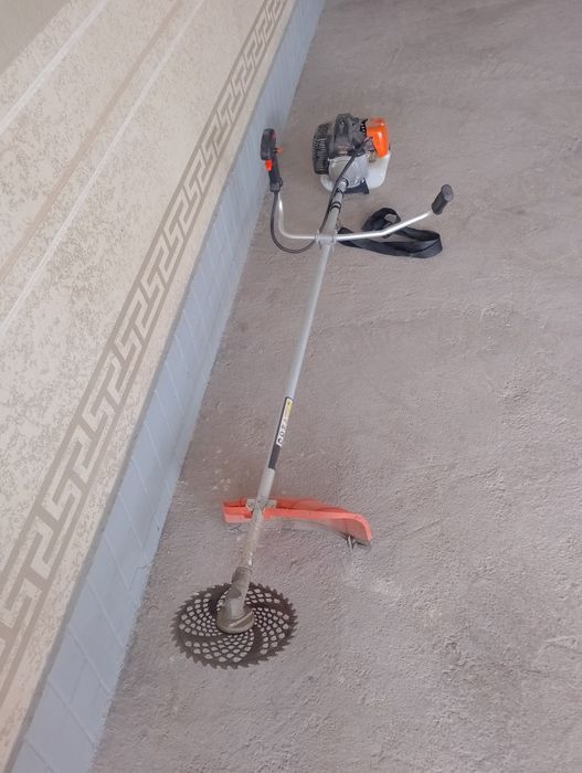 Продам мотокосилку ЗВЕРЬ!