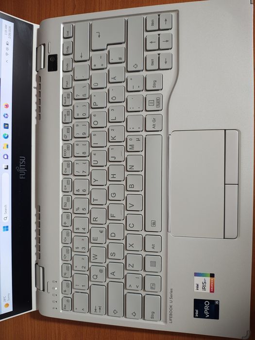 Fujitsu 9313X 32GB DDR5/i5-1350P/Touch/512GB ssd