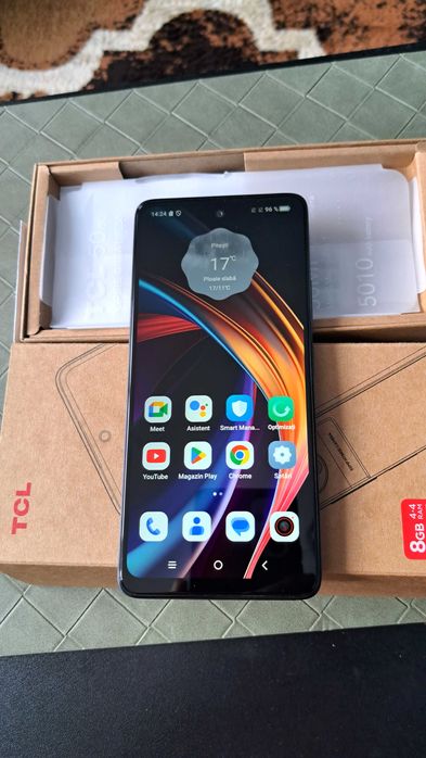 Telefon mobil TLC 50 5G nou. 550 lei