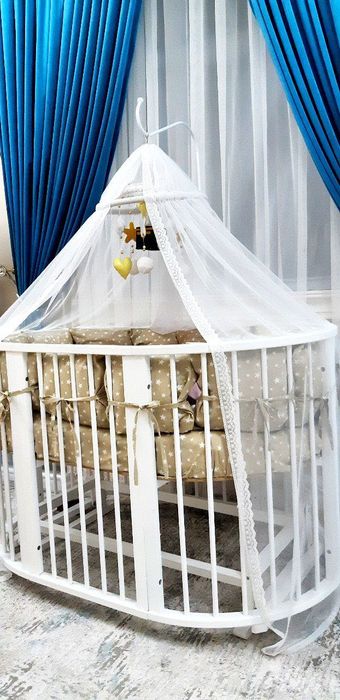 Детская кроватка