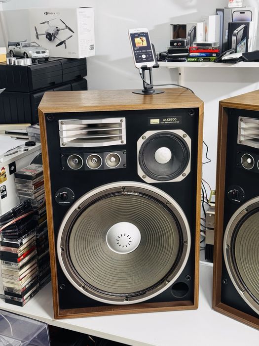 Boxe de inaltă fidelitate SANSUI SP-X8700,4 căi,bass de 43 CM, JAPAN