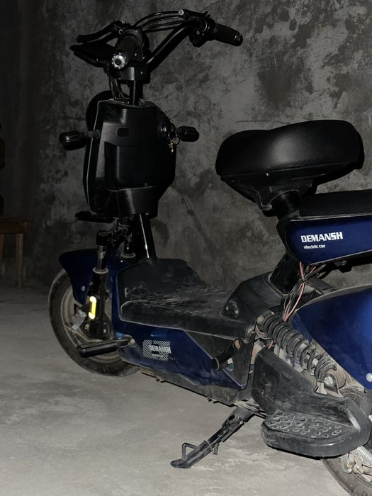 Skuter sotiladi Demansh