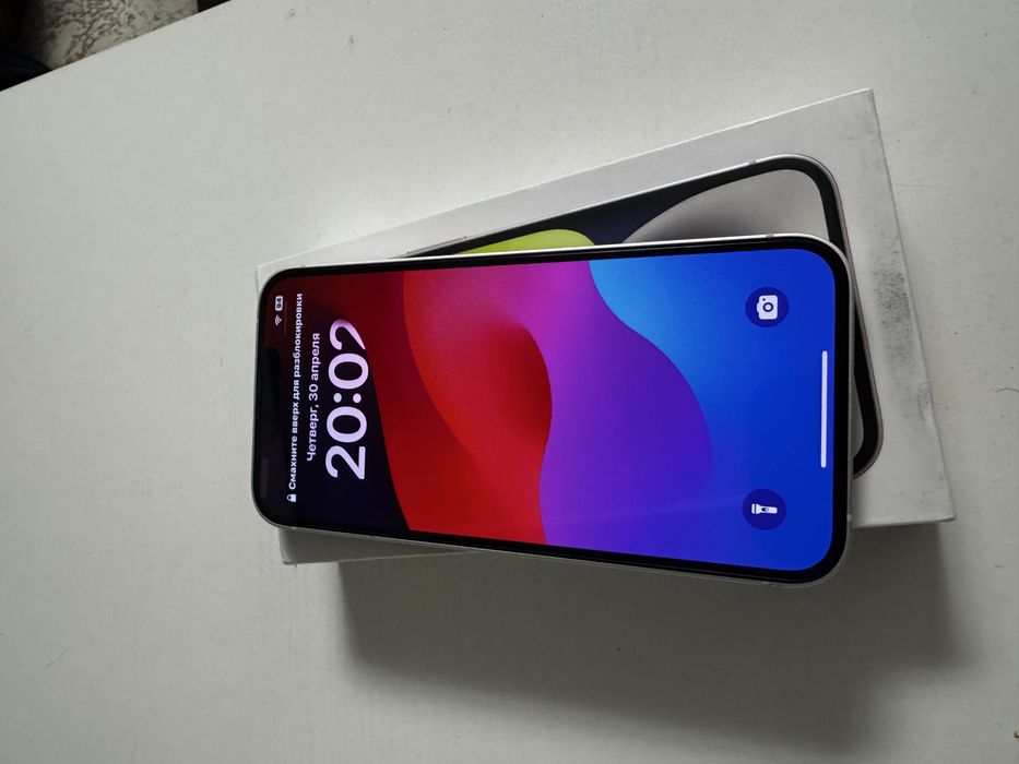 Продам Iphone 14