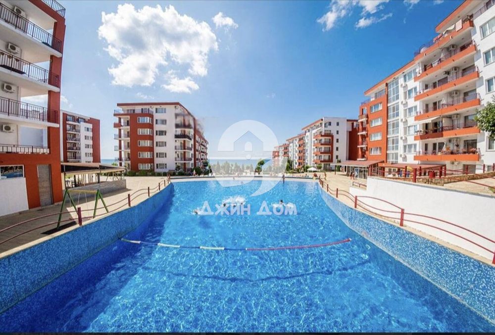 Продава се Тристаен апартамент в Свети Влас - 93 кв.м за 658 €/кв.м - Снимка #11