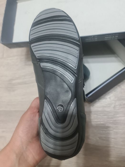 Туфли 38 размер ,почти новые