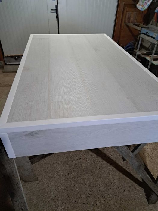 Подиум за педикюрски стол