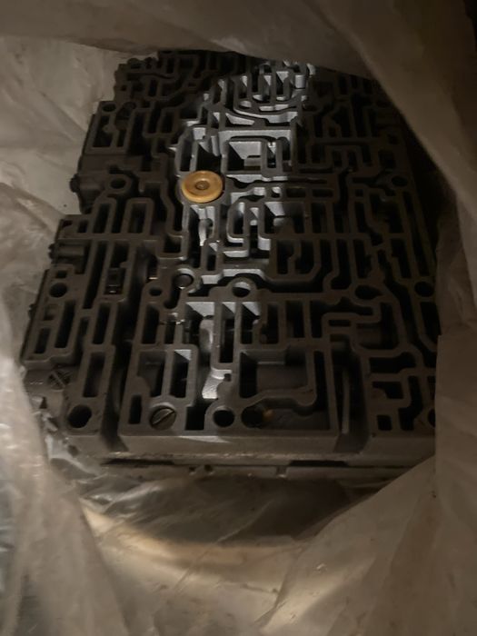 Продаю акпп на мерседес 190