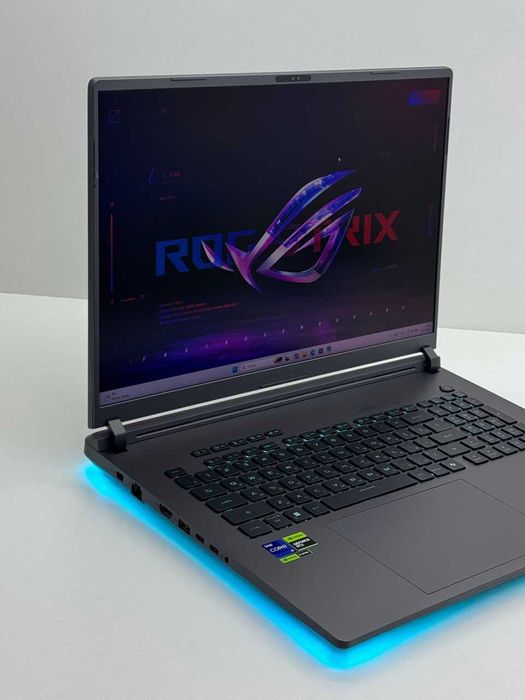 Asus ROG Strix G18 — i9 14900HX / RTX 5070 8GB / DDR5 32GB /
