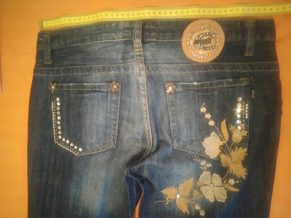 Blugi rari, deosebiti, noi. Cavalli +