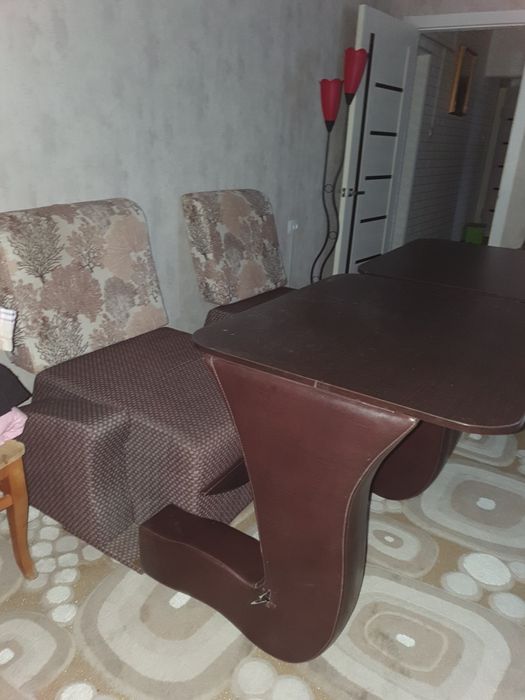 Диван и 2 кресла