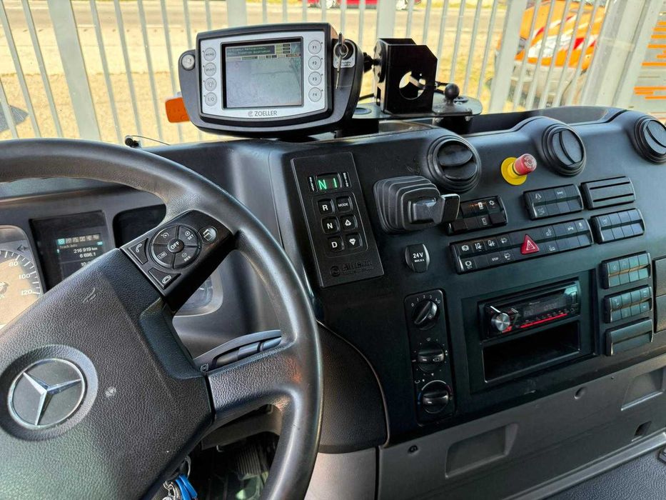Autoutilitara Gunoiera Mercedes-Benz Econic, Euro 6, Diesel 4 BUC