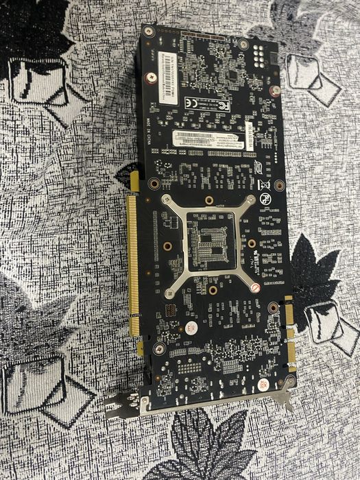 Продам видиокарту в харошом состаяние