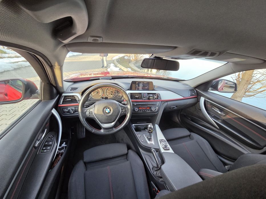 BMW 320d xDRIVE - mecanic foarte bine intretinut