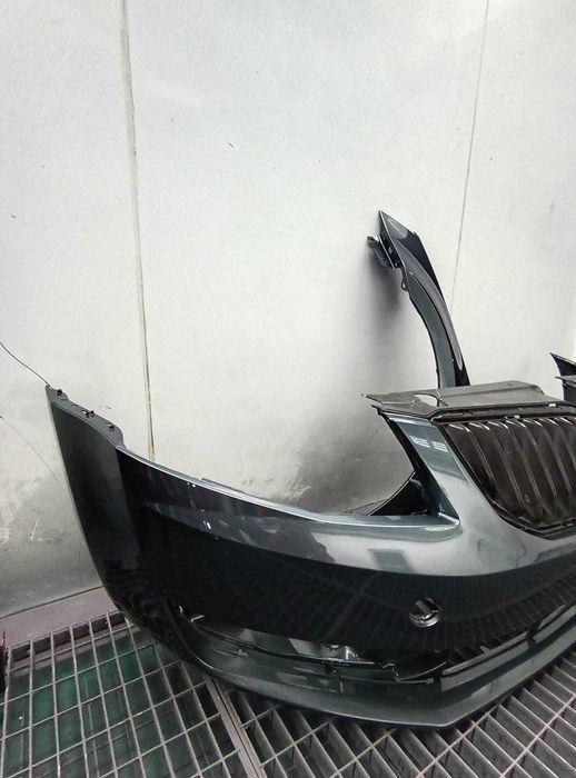 Bara & Aripa Fata Stanga Skoda Octavia 3 III 2013-2017 (LF7Y (Gri))