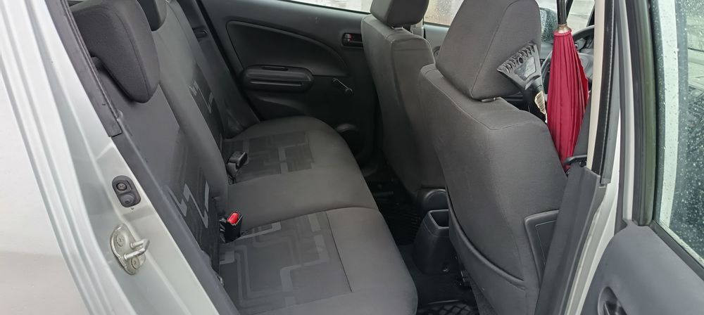 Suzuki splash 2012 urgent