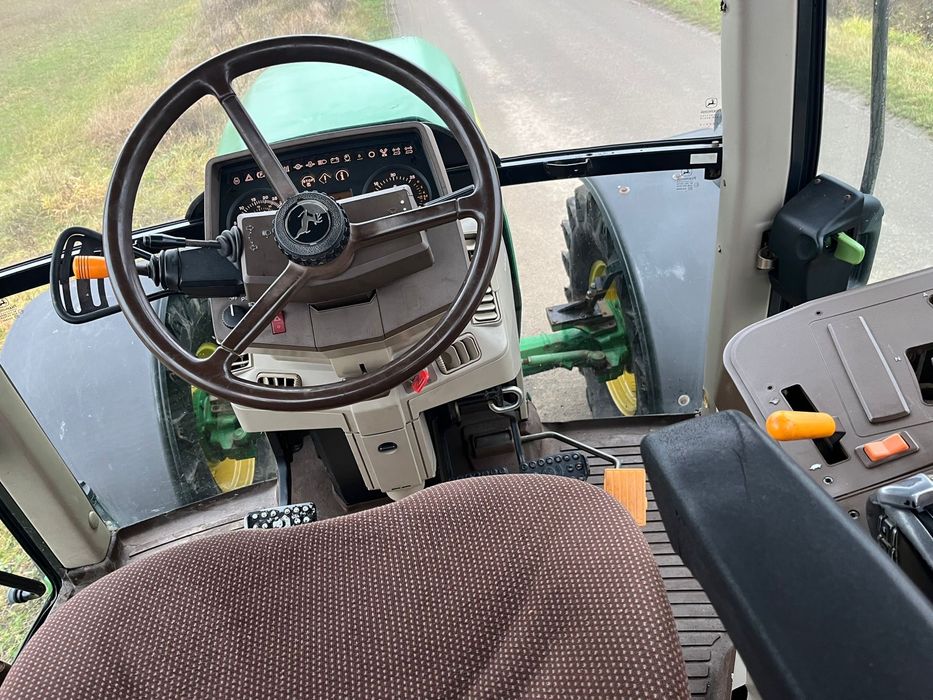 Tractor john deere 6520