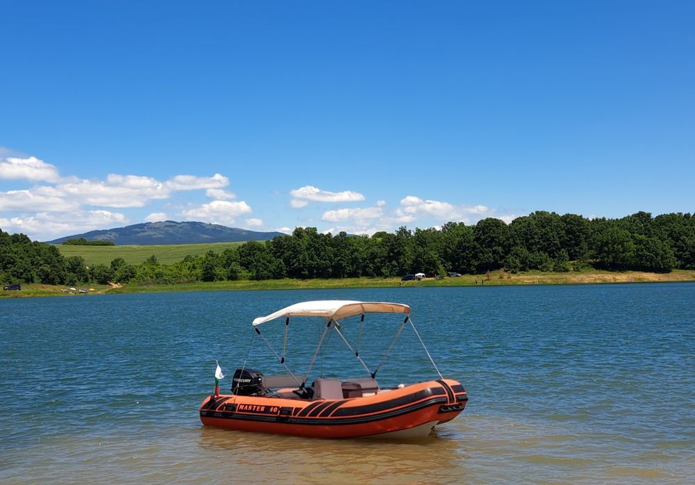 Продавам Риб лодка Мастер 4о