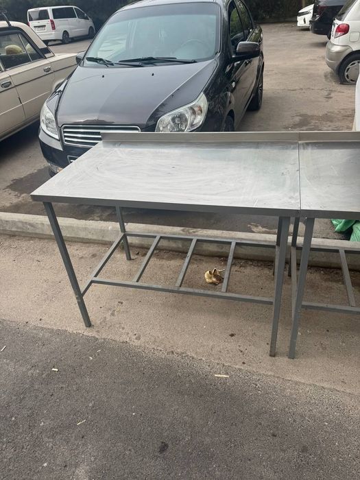 Шаверма апарат-180$
Тостер-180$
Картошка фри апарат-60$
2 та стол 1мил