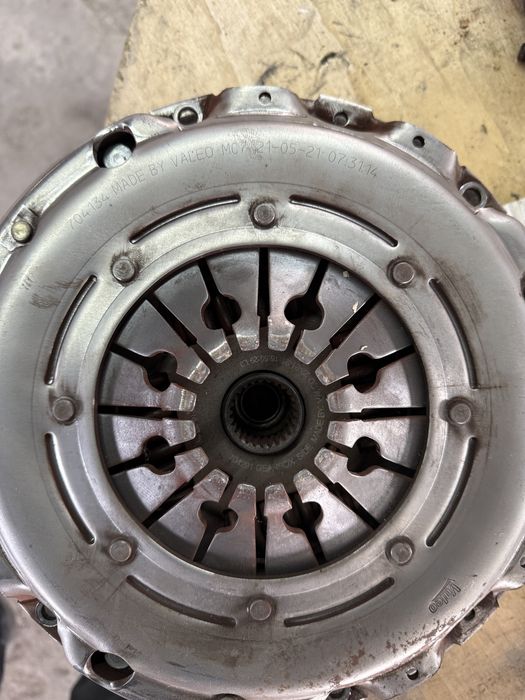 Съединител VW Crafter 2.5 TDI Volkswagen твърд