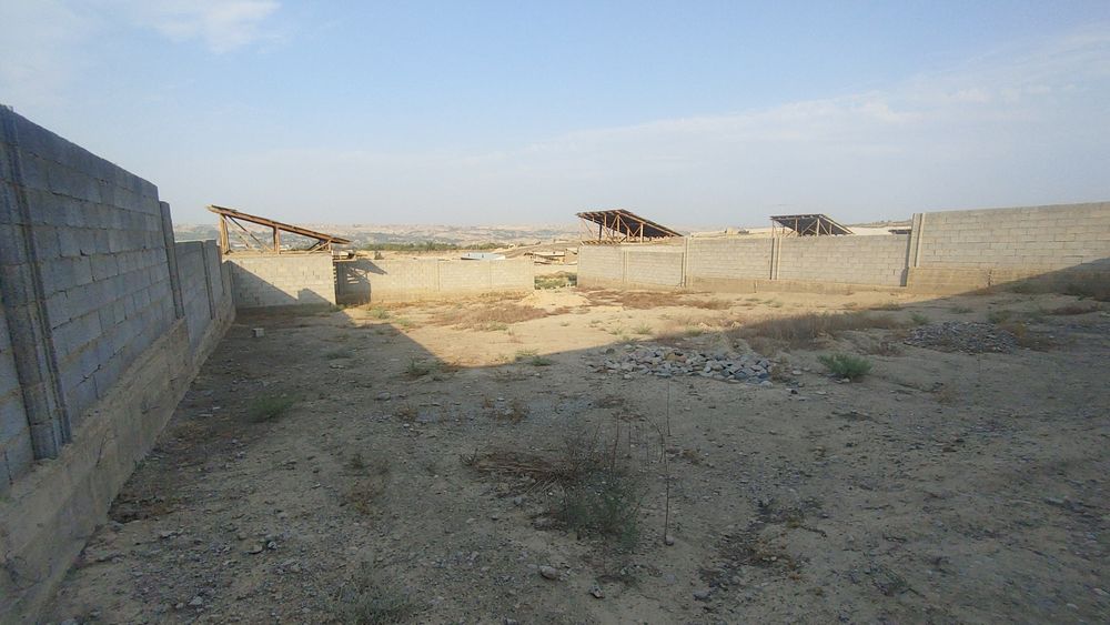 Xovli sotiladi srochna