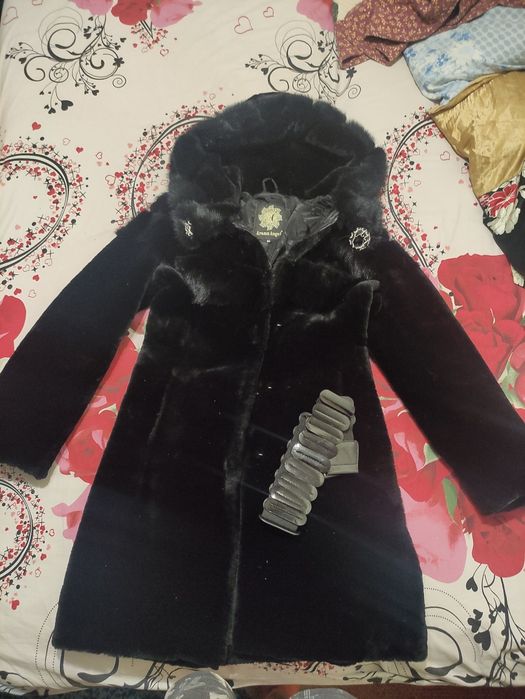 Продам шубу 44 размер