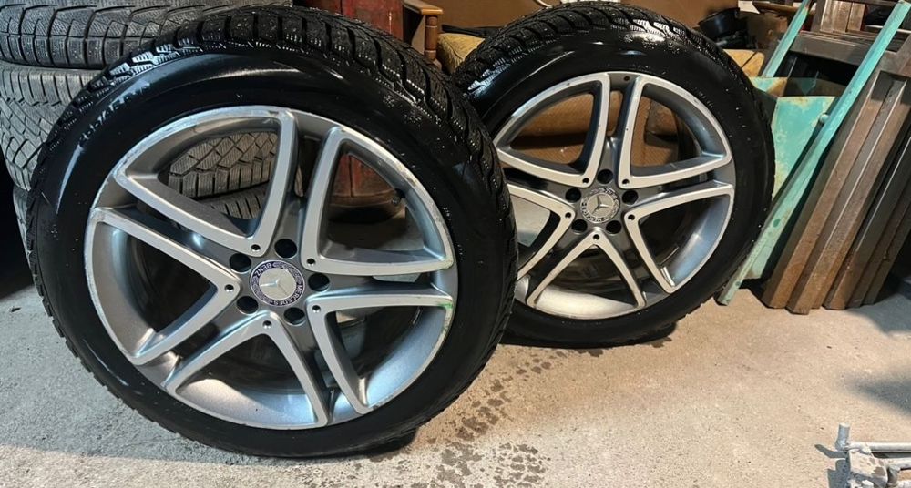 Шины с дисками комплект