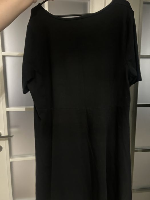 Rochie neagră basic oversize