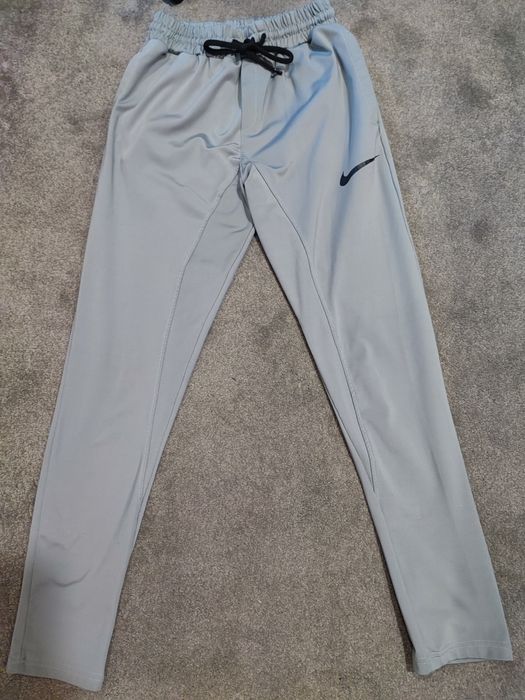 Спортен панталон С размер