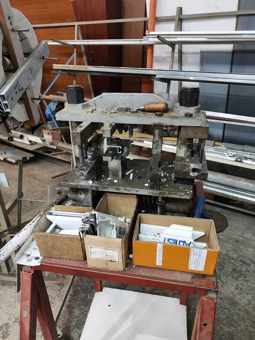 Функциониращ бизнес за производство на алуминиева и ПВЦ дограма