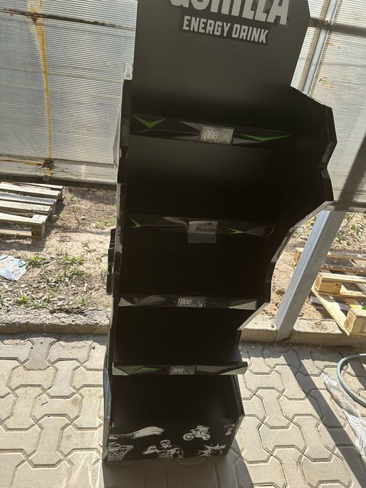 Полка для продажа напитков