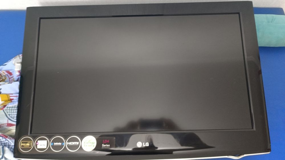 Продам телевизор LG