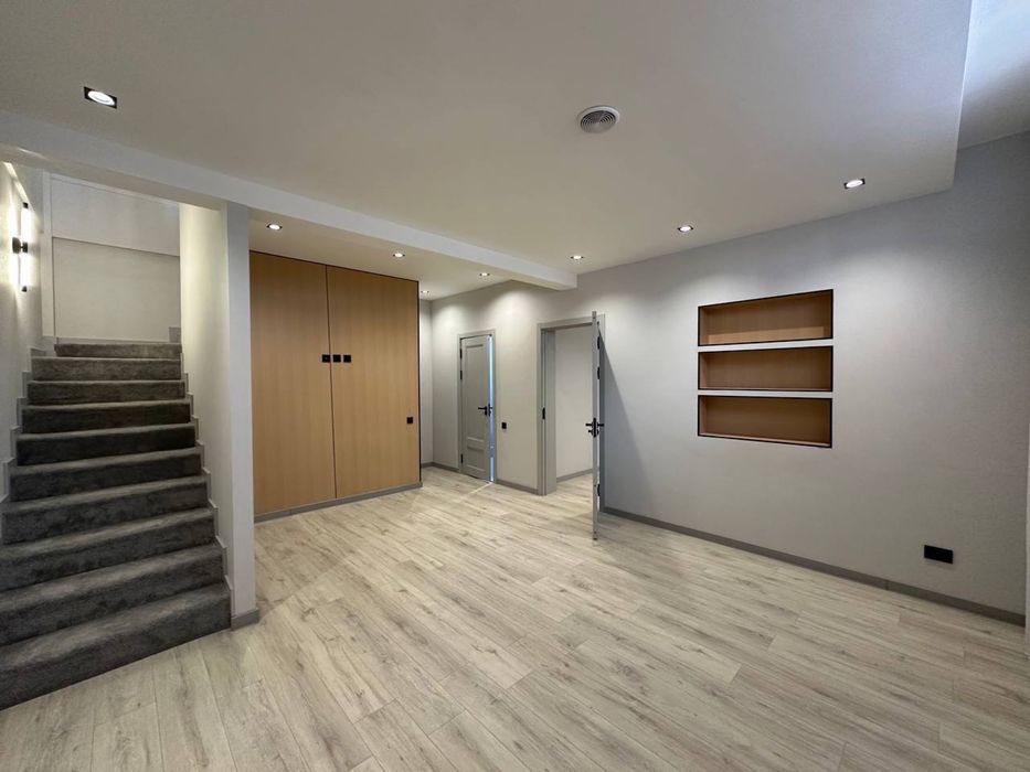 Продается  ДУПЛЕКС 3х кв. ЖК «Солярис», 105м2. Яккасарайский район.