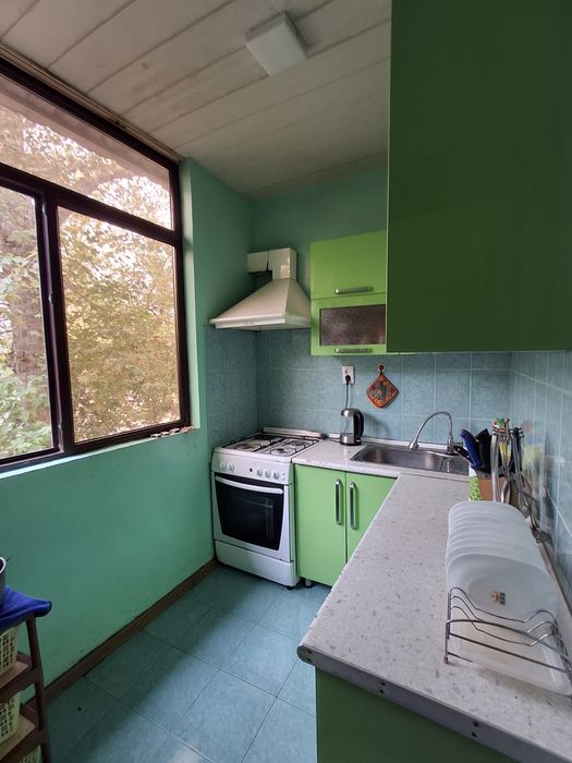 5 мкр 4 хонали 2 этаж дом сотилади