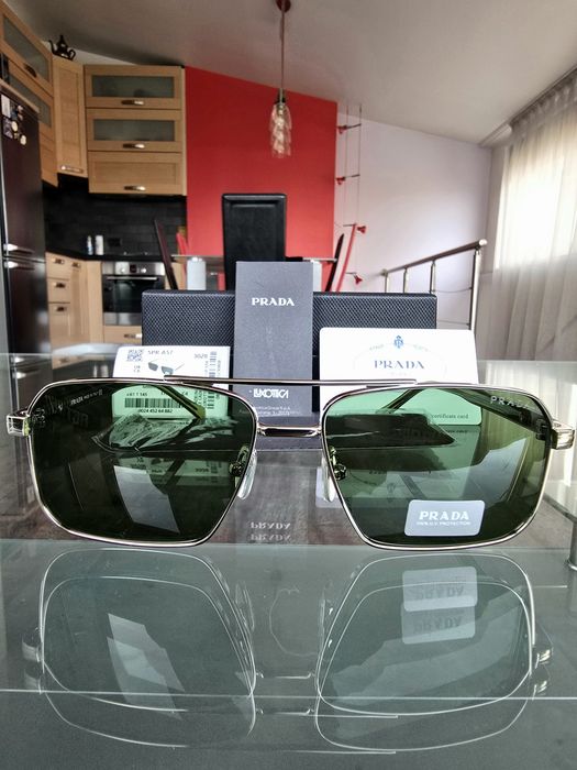 Слънчеви очила Prada SPR A57 silver green