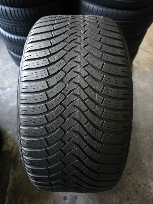Falken 255/40 R18 99W MS iarnă