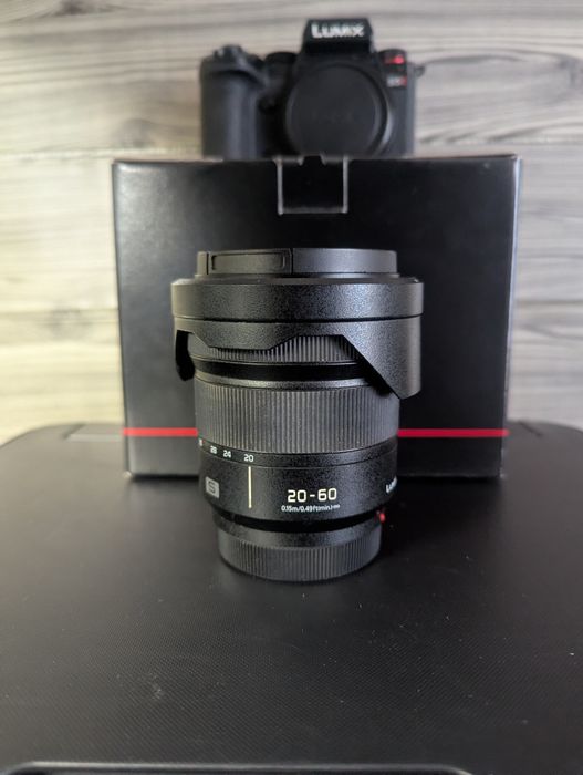 Panasonic Lumix s5ii + екстри