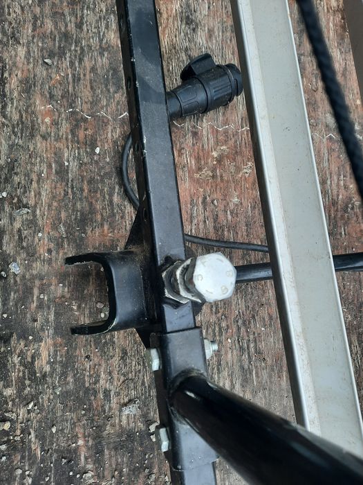 Bări si Suporti pt Biciclete