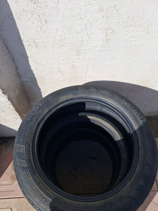 Шыны летние марки Kumno  размер  215 - 55 - 17  в  хорошем  состояний