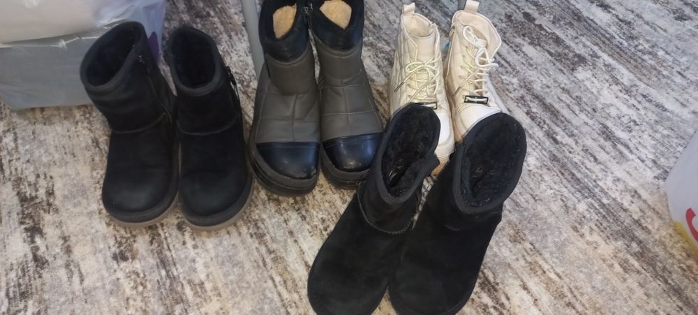 Отдам обувь 31, 32, 33