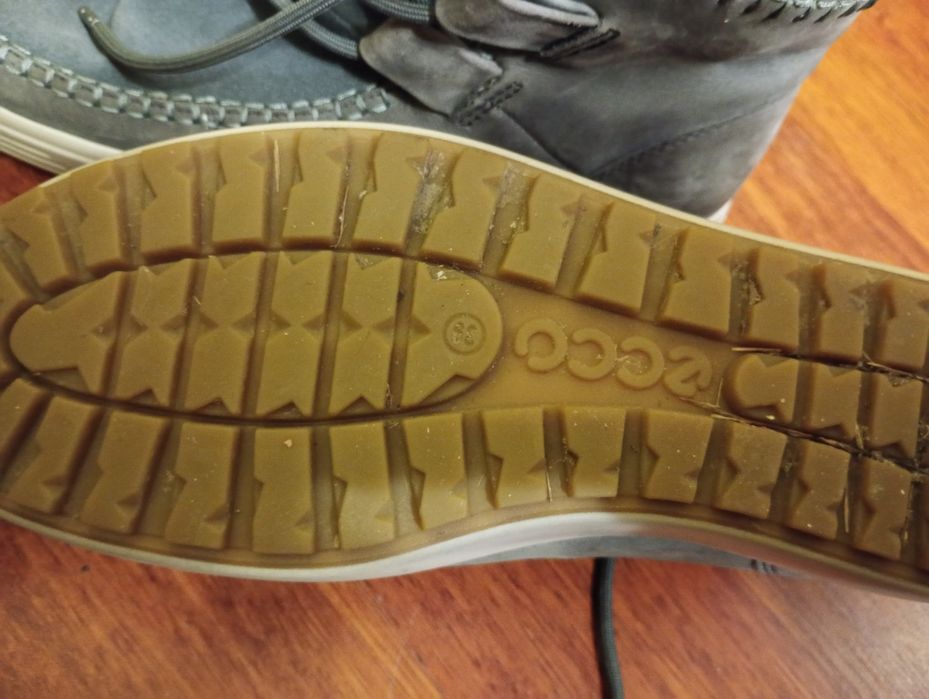 Ghete din piele, cu blana ECCO, marimea 39