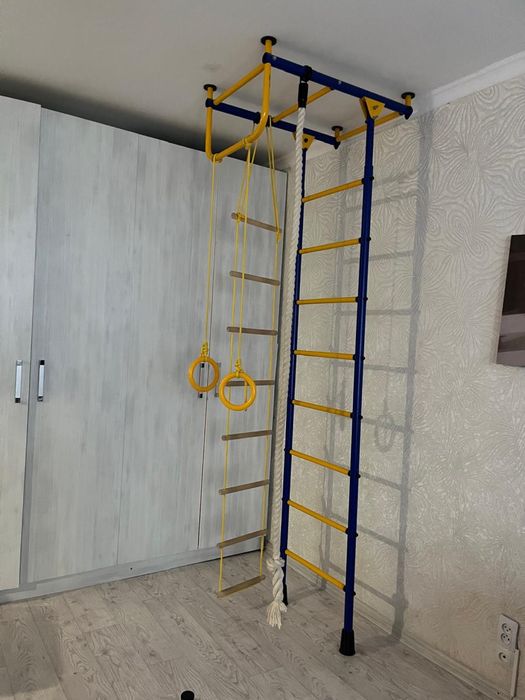 Продам детский спортивный уголок
