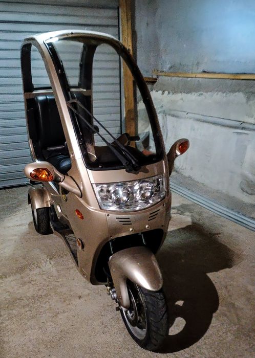 Триколка бензинова