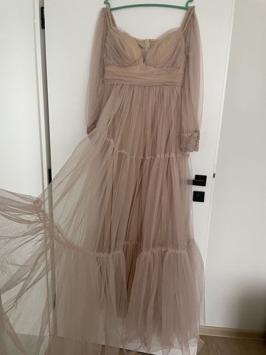 Рокли за бременни за фотосесия под наем