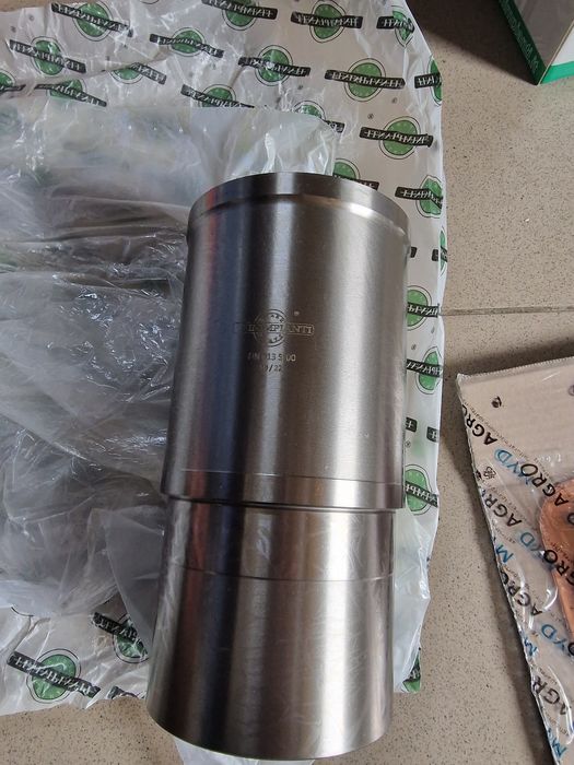 Camasi camasa motor tractor fiat 615 715 diametru piston 108 mm pe ori