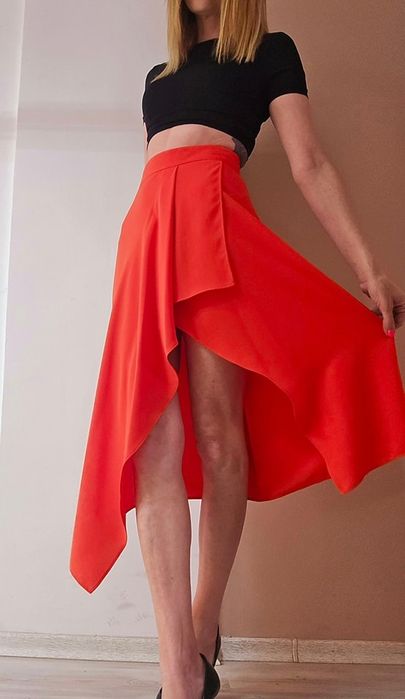 Асиметрична пола Patrizia Pepe, размер 40/S, нова,НАМАЛЕНА!