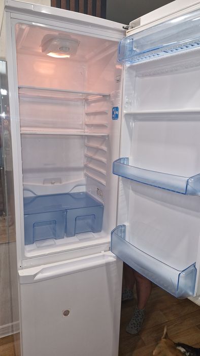 Продам холодильник BEKO