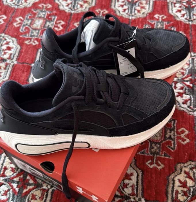 Under Armour HOVR Phantom кроссовки