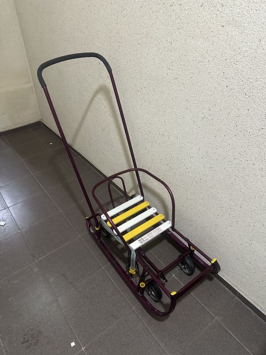 Продам! Санку с колесиками- Тимка 6 универсал.