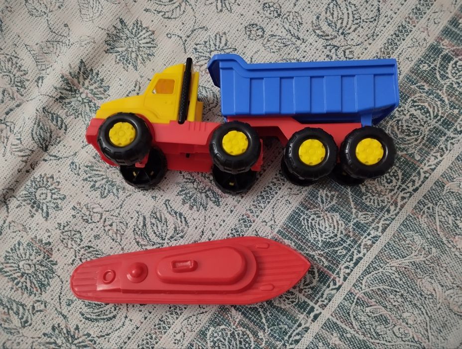 Игрушка для мальчишек "Самосвал" (Беларусь)