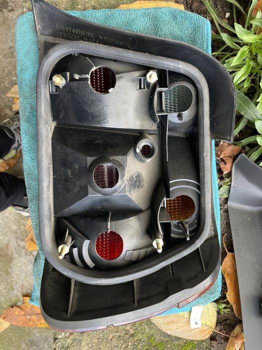 Стопове с нови платки за бмв е36 компакт